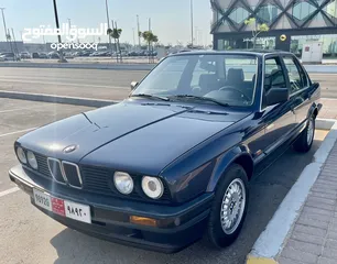  13 BMW 320i 1990