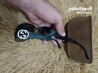  7 نظارات شمسية فاخرة وانيقة غوتشي Gucci للسيدات اصلية 100 ٪ إيطالية  مستعملة بحالة ممتازة.