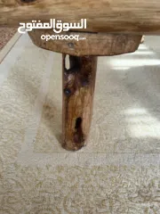  8 طاولة من خشب  الزيتون. صنع يدوي