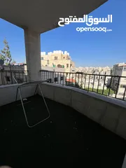  10 شقة طابقية للبيع
