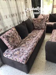  2 طقم كنب خشب تفصيل 8 مقاعد بحالة ممتازة