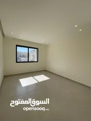  12 شقه أبراج عبدون الطابقية الفاخره/ روف بمساحة 300 متر مع ترسات خارجيه 250 متر