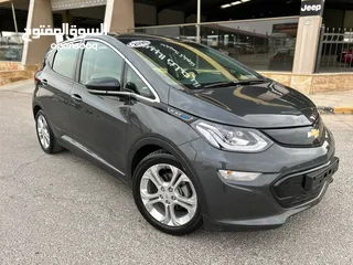  17 Chevrolet Bolt EV 2020