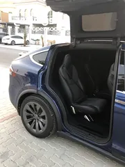  18 Tesla Model X-2019-GCC-Original Paint