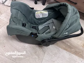  10 طقم عرباية مع كرسي سيارة travel system stroller with carseat - Joie