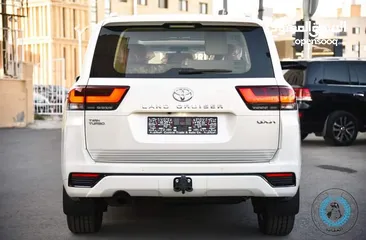  5 كفالة المركزية Land Cruiser 2023 لون لؤلؤي