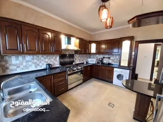  8 شقة مفروشة للإيجار في الشميساني ( Property 42860 )-174925470