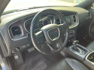  5 Dodge CHARGER SXT v6 model 2018 FOR SALE