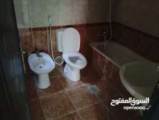  12 شقة فارغة - تلاع العلي - 2نوم - قرب الخدمات العامة