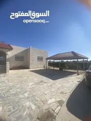  4 بيت فاخر مستقل للتأجير