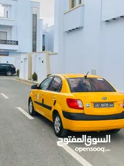  7 تاكسي كيا ريو