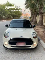  2 Mini Coper 2017 Coupe Very Clean