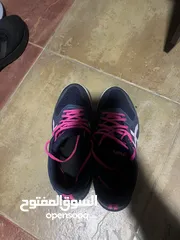  4 كوتشي asics original