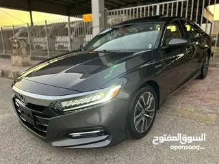  3 Honda Accord Hybrid 2019