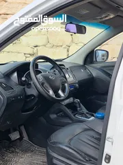  4 هونداي توسان