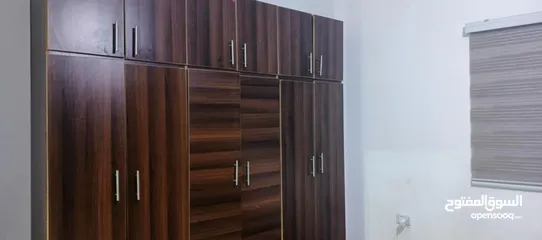  1 خزانه طابقين نظيفه