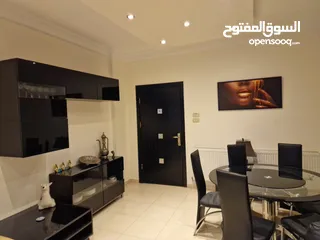  2 شقه بمنطقه راقية  بدير غبار للبيع
