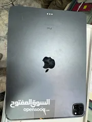  7 iPad Pro, 11-inch (3rd generation) بي طخة بشاشة تفاصيل بالوصف