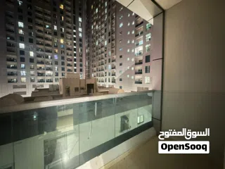  1 شقة غرفة وصالة للبيع في السيتي تاور – موقع مميز على شارع الشيخ خليفة – فرصة استثمارية