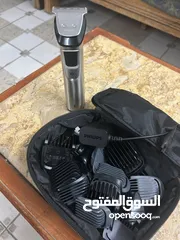  1 philips multigroom 7000