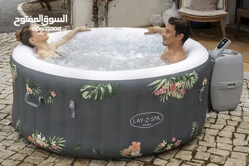  1 جاكوزي LAY-Z-SPA للراحة والاسترخاء وبعدة أحجام