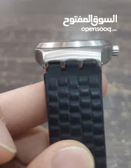  21 ساعه سواتش اصدار مميز باك شفاف كستك مطاط الساعه مستعمله بحاله جيده تعمل بحاله ممتازه