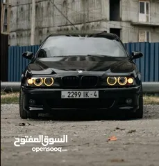  1 سكاتلة BMW E39  فئة خامسة