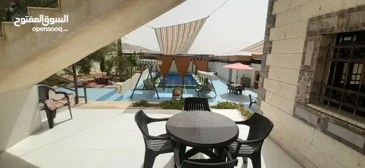  9 شاليه ومزرعة الجمل  مادبا - خربة المخيط - غرب الجامعة الالمانية .............................