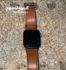  3 Apple Watch Series 6  Black  87% Battery   خدوش خفيييييييف على الشاشه