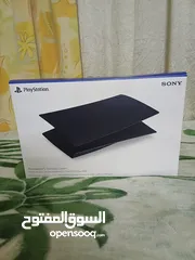  1 cover ps5 لون اسود