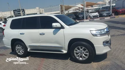  2 Toyota land cruiser 2016 gcc