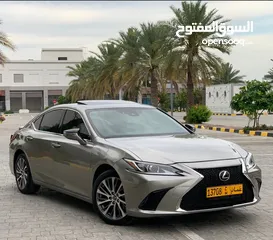  8 لكزس ES350 موديل 2019 بحالة وكاله