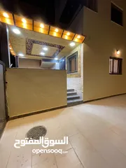  4 شقق سوبر ديلوكس للبيع العقبه  التاسعه اهالي بسعر مميز