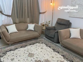  3 اثاث غرفة جلوس مع طقم سجاد