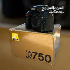  1 نيكون D750 فقط بدي