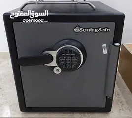  3 تجهيزات مكتبية