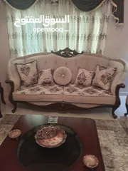  4 طقم كنب فخم مصري للبيع بسعر مغري
