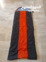  3 للتخيبم sleeping bag وارد اميركا مستعمل بحالة ممتازة ماركة ARMY NAVY قياس 75سم×180سم+30سم مع شنتة