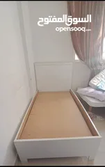  2 2 سرير مفرد