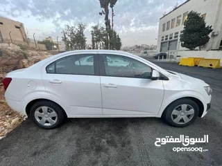  4 Chevrolet Sonic 2016