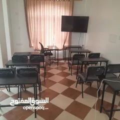  3 كراسي وطاولات للبيع