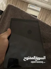  2 أيباد 9 نظيف جداً بدون أعطال بدون مشاكل