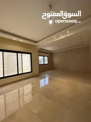  3 شقة جديدة 200 م طابق ثاني في منطقة عبدون بسعر 205 ٱلاف دينار