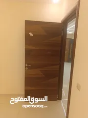  8 شقة شبه ارضية للبيع بسعر مغري مدينة الشرق