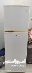  1 VERY GOOD CONDITION REFRIGERATOR