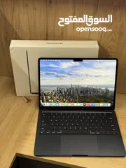  1 MacBook Air M2-Chip 512