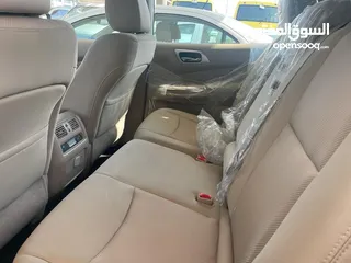  8 Nissan Pathfinder 6V gcc 2018