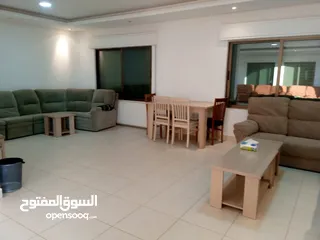  8 روف مع ترس بإطلالــــه بانوراما