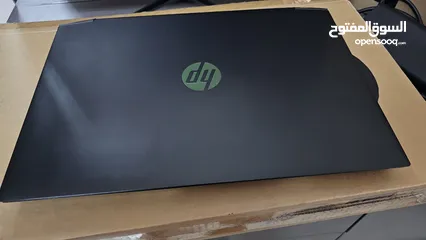  8 لابتوب HP Pavilion Gaming 15 + شاشة كيرف مع العرض