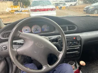  7 كيا ون موديل 1997لا تحتاج لشي للبيع بسعر جيد